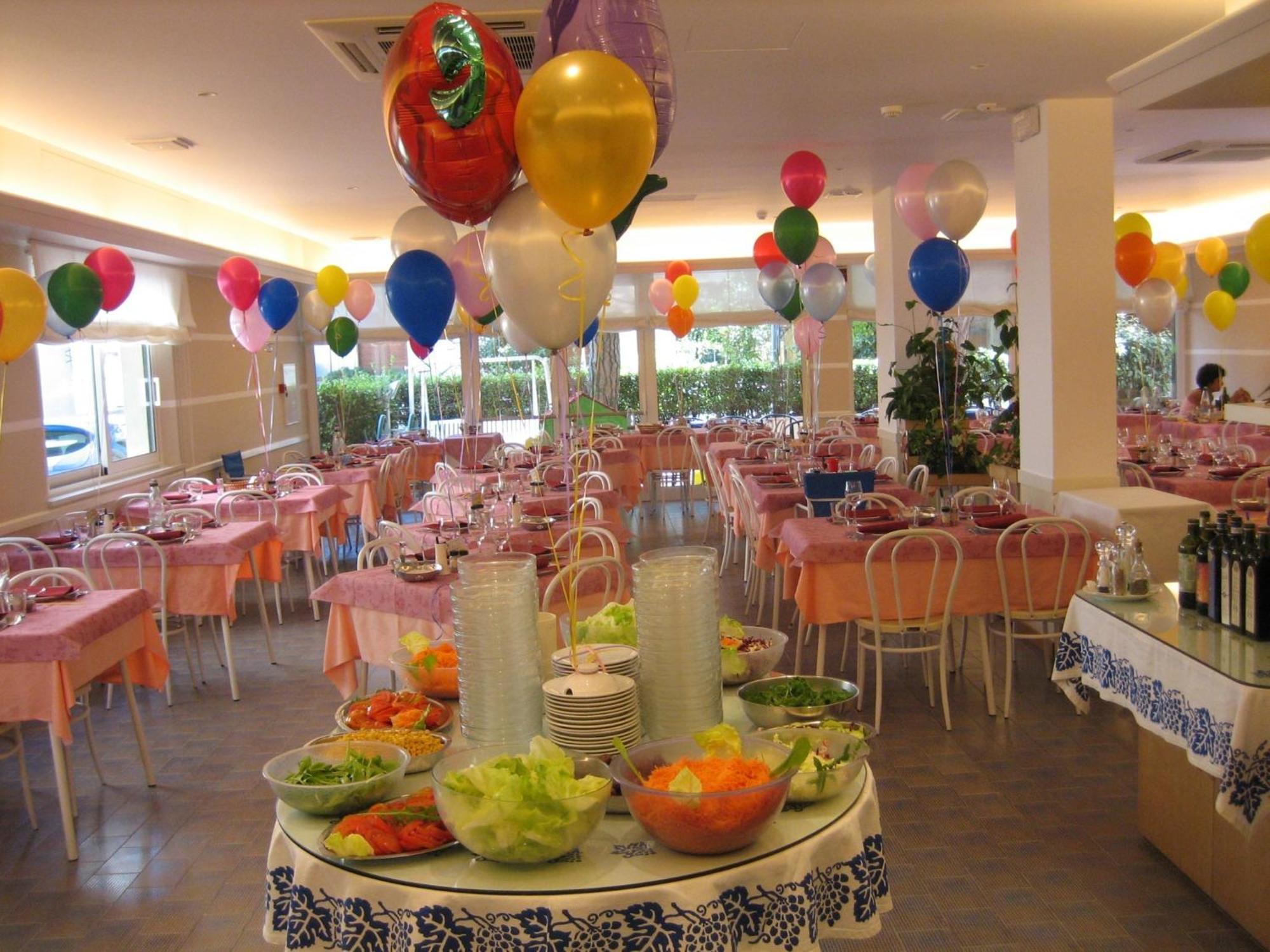 Hotel Nives Riccione Extérieur photo