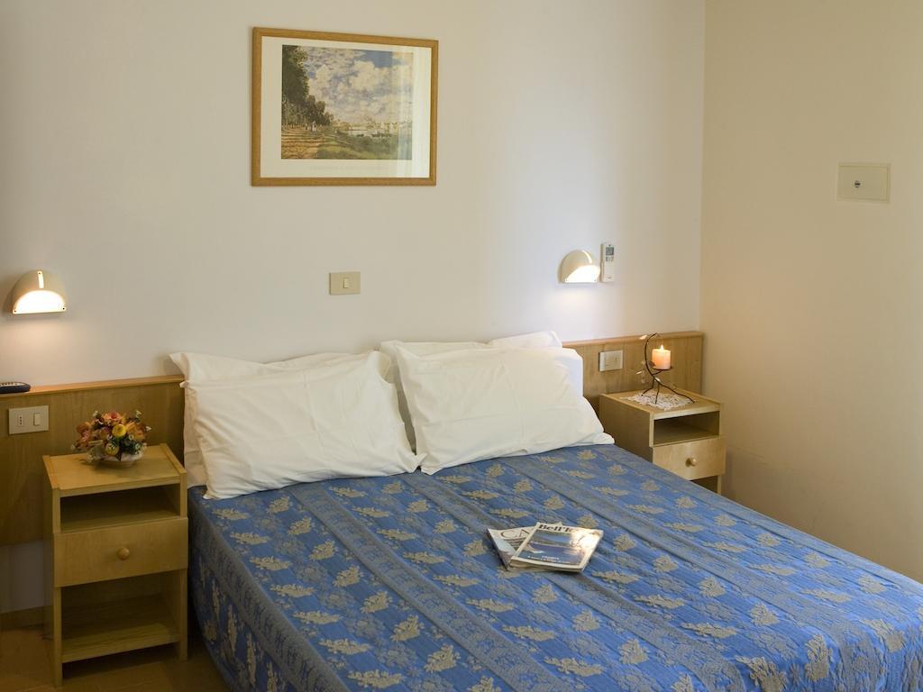 Hotel Nives Riccione Chambre photo